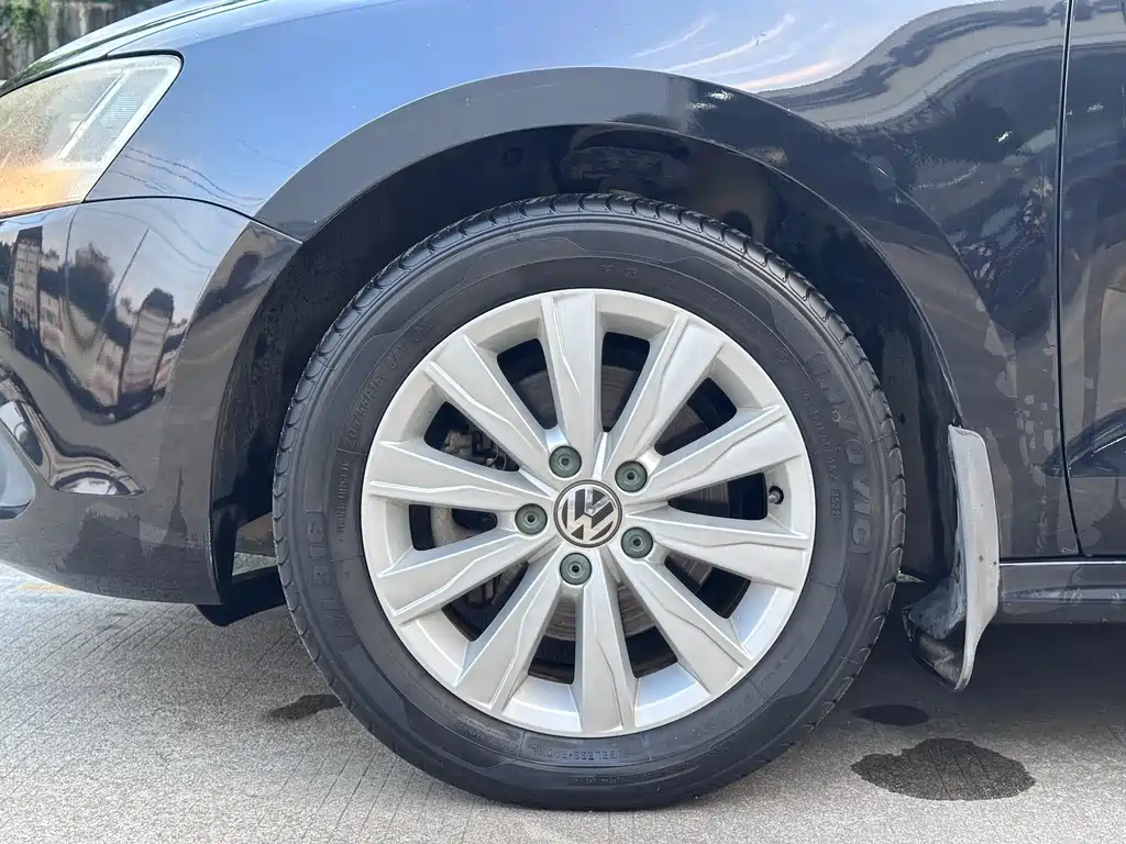 Volkswagen Sagitar — миниатюра 16