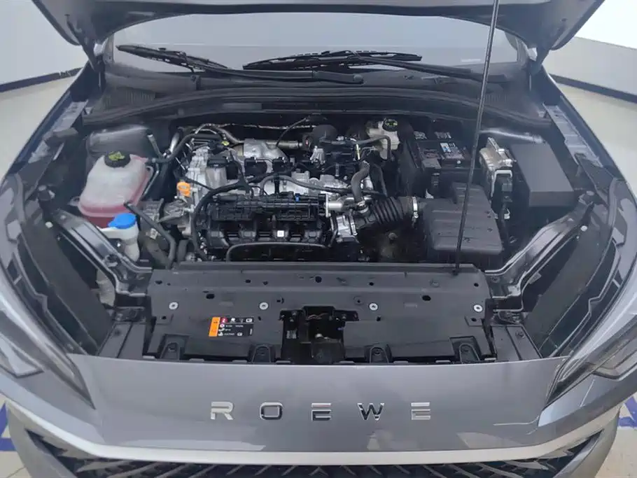 Roewe i5 2026 1.5L MT