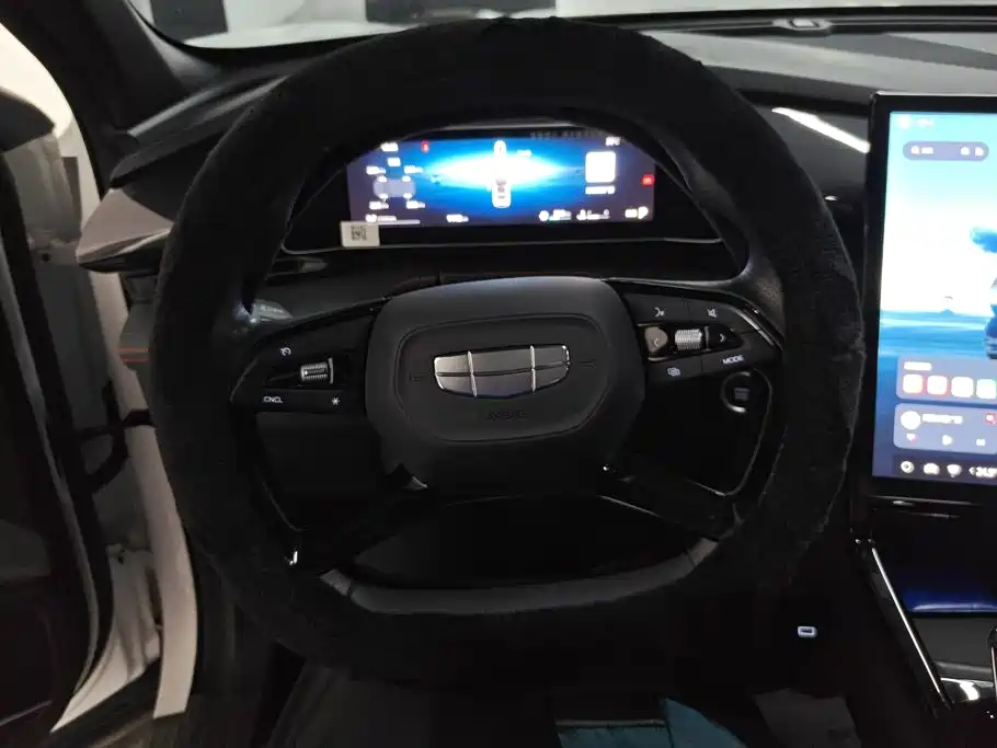 Geely Boyue — миниатюра 15
