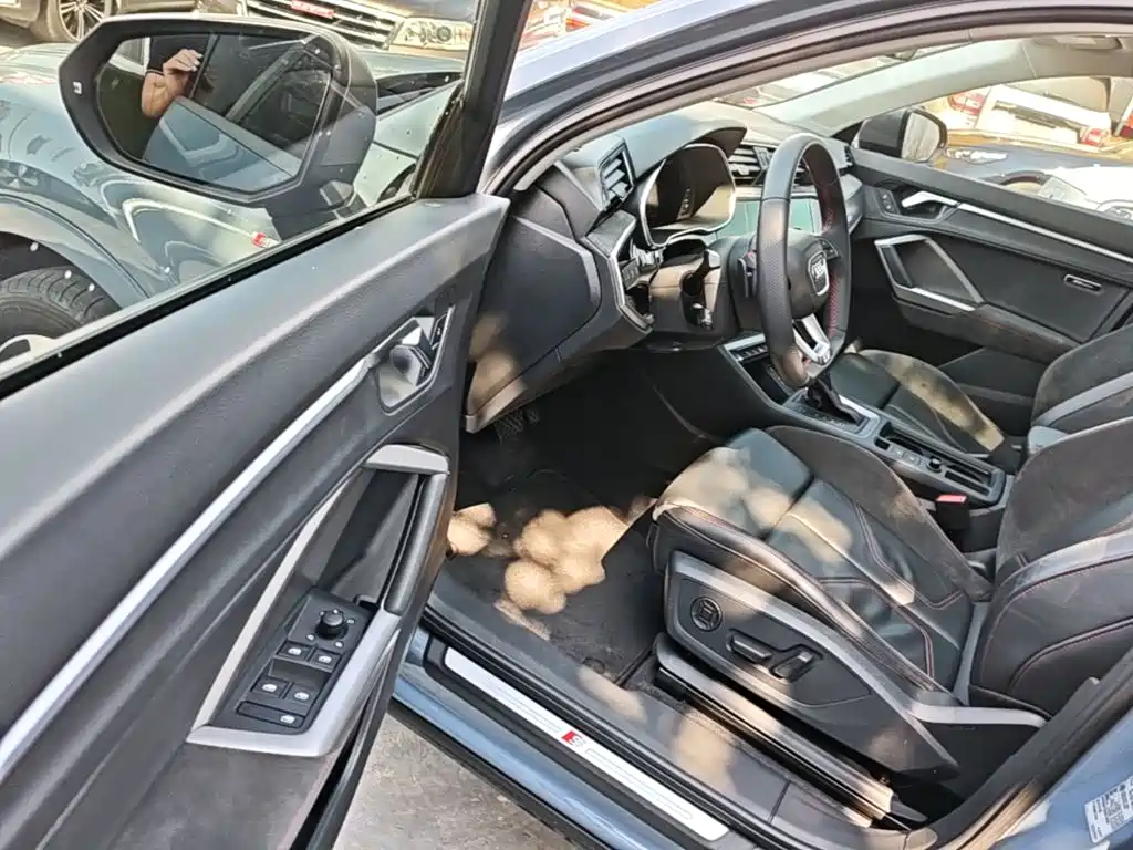 Audi Q3 Sportback — миниатюра 16