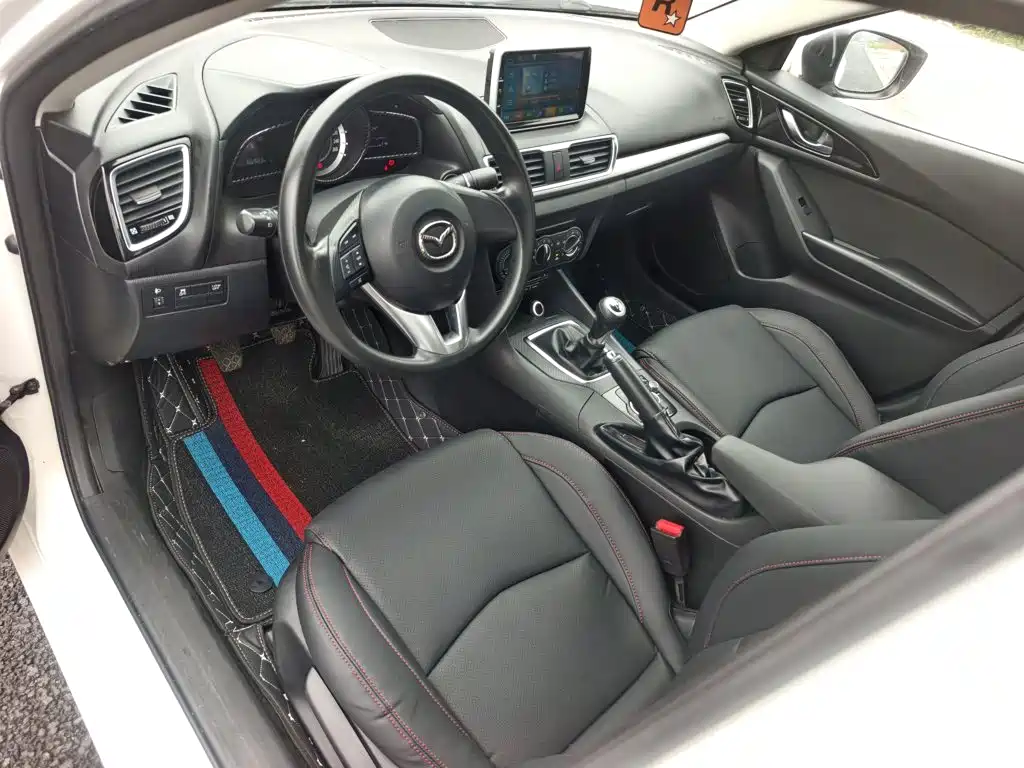 Mazda 3 Axela — миниатюра 12