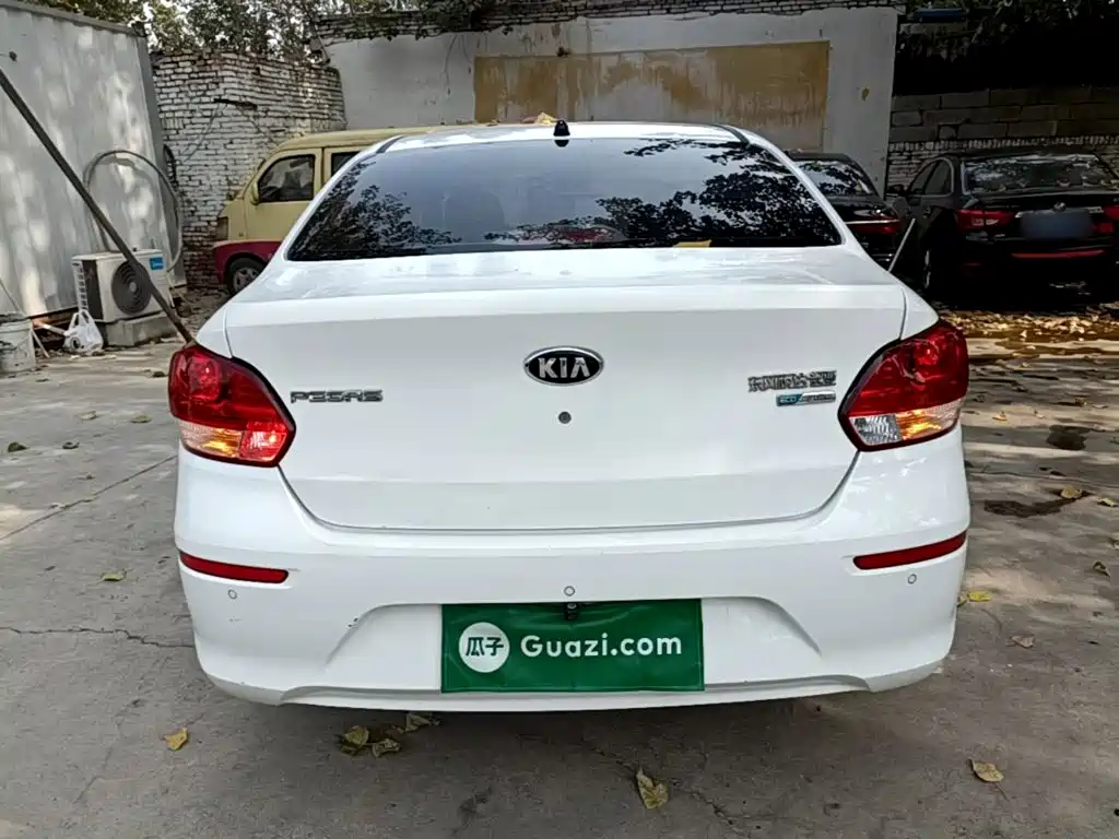 Kia Huanchi — миниатюра 6