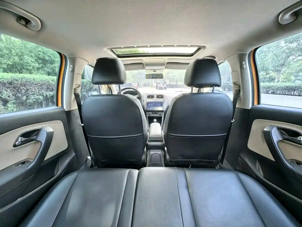 Volkswagen Polo — миниатюра 10