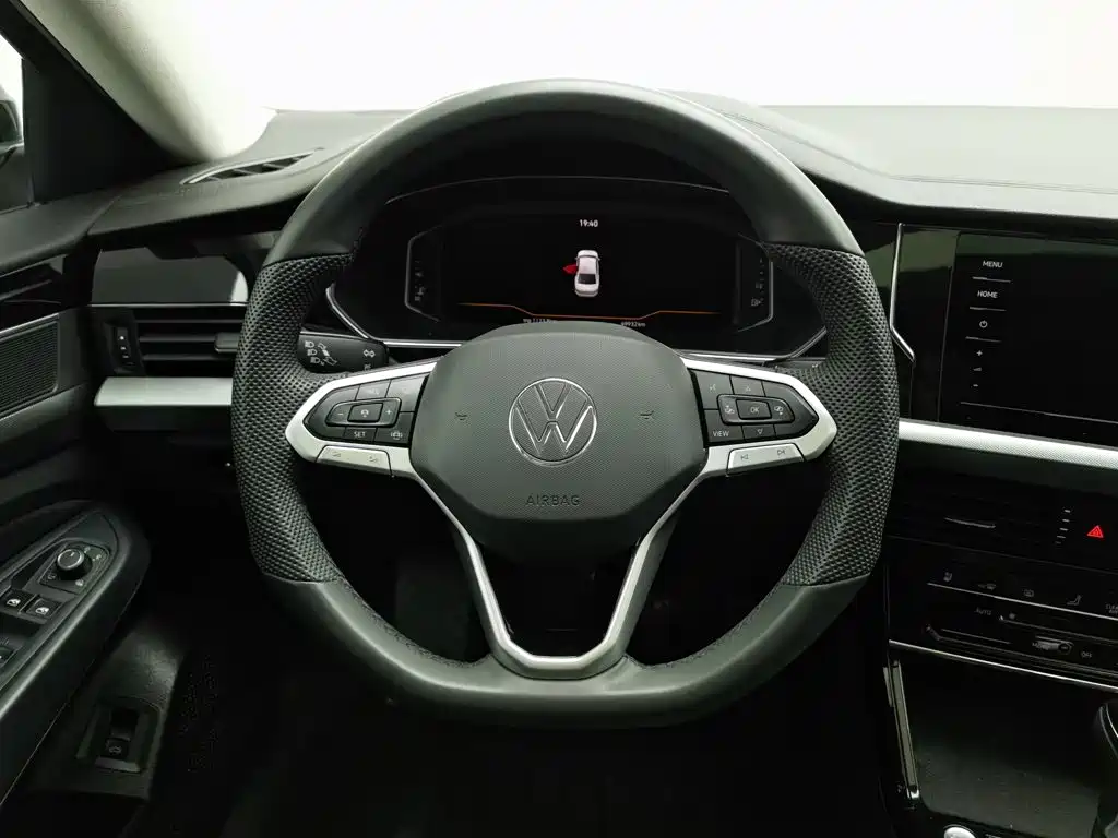 Volkswagen Passat — миниатюра 11