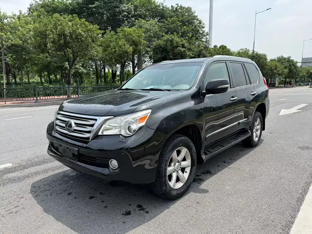Lexus GX 2011