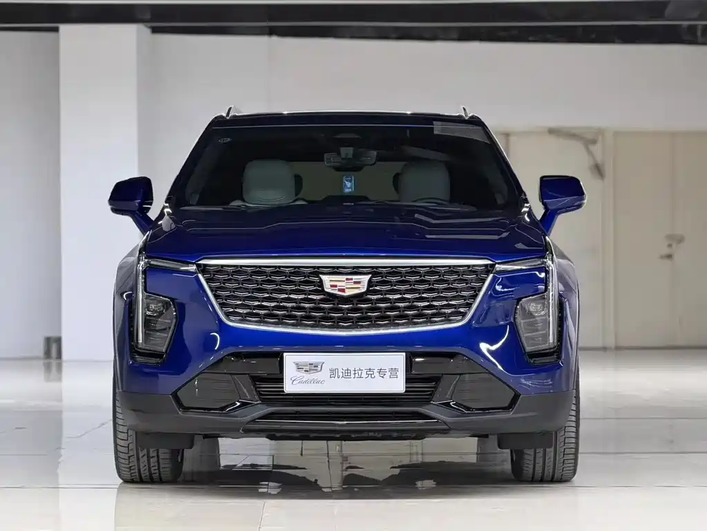 Cadillac XT4 — миниатюра 2
