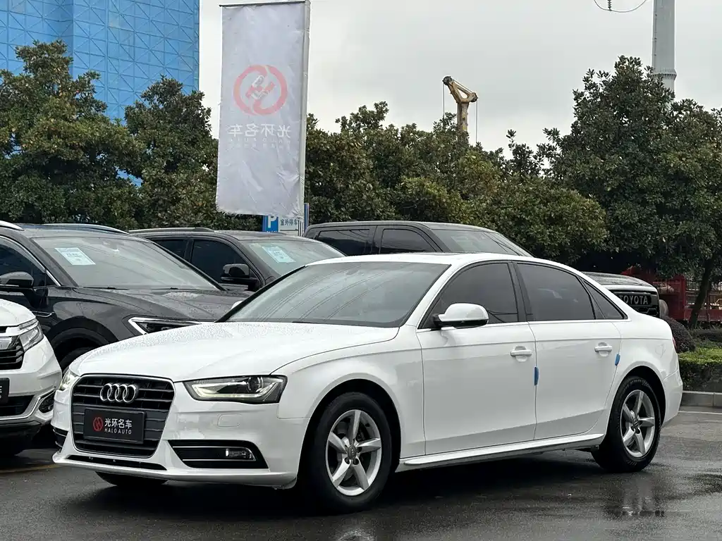 Audi A4L 2016