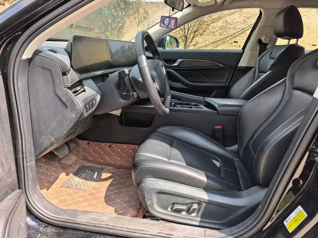 Bestune B70 2023 1.5T AT Enjoy
