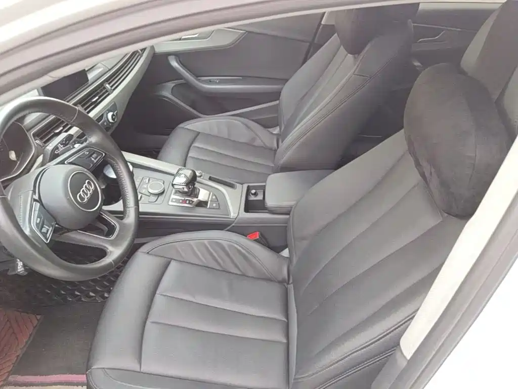 Audi A4L — миниатюра 15