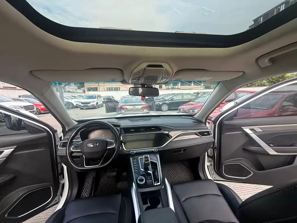 Geely Boyue — миниатюра 4