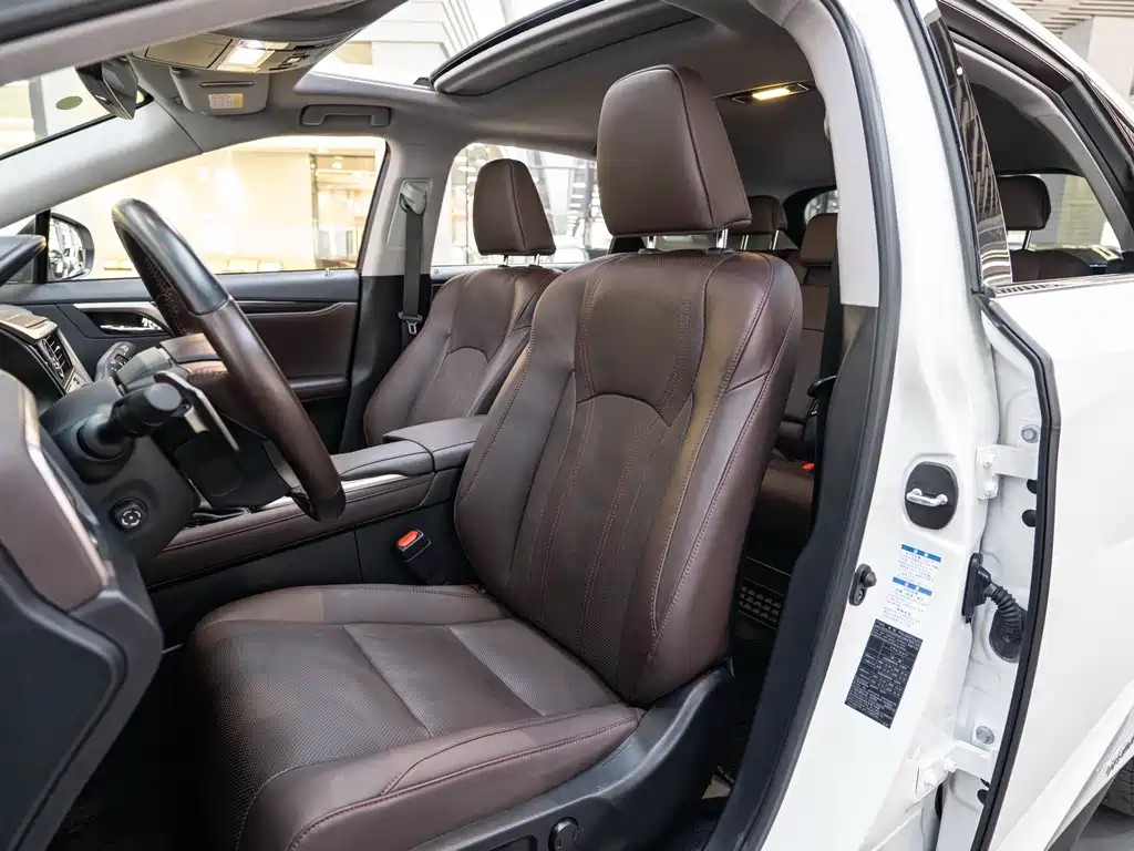 Lexus RX — миниатюра 11