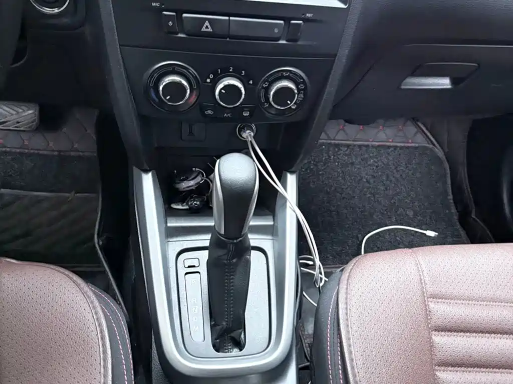 Suzuki Vitara — миниатюра 7