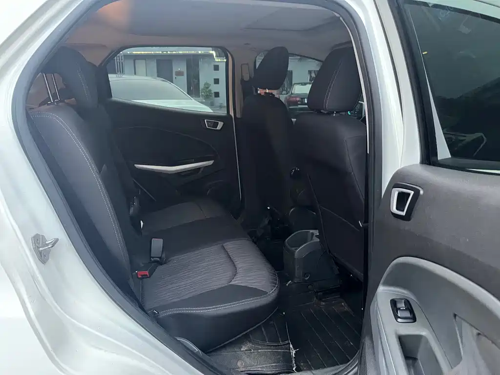 Ford Ecosport — миниатюра 13