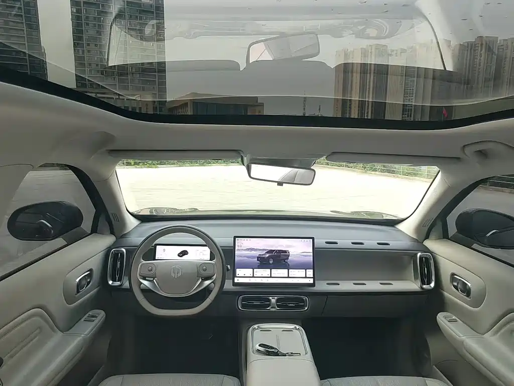 Leapmotor Leapmotor B10 — миниатюра 4