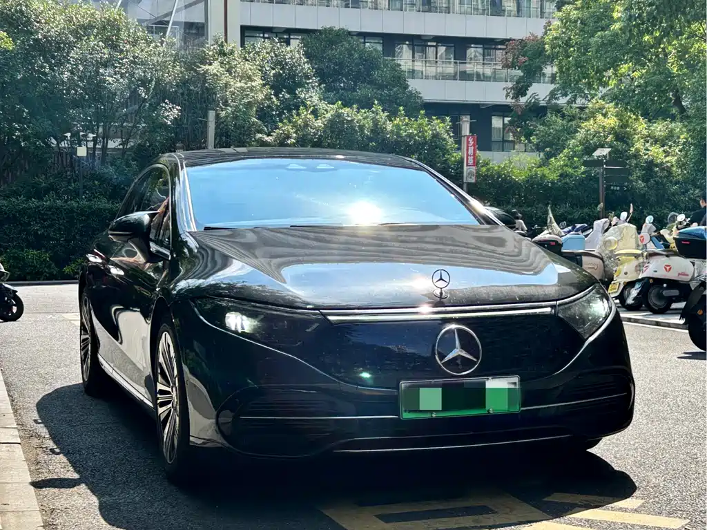 Mercedes-Benz EQS — миниатюра 2