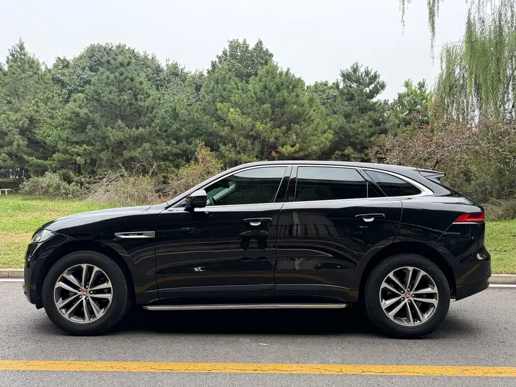 Jaguar F-Pace 2016 3.0 SC R-Sport Sport