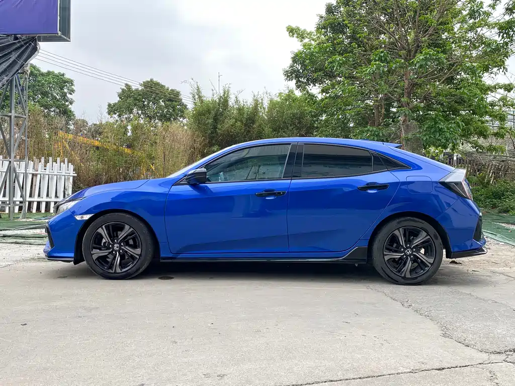 Honda Civic 2021 HATCHBACK 220TURBO CVT