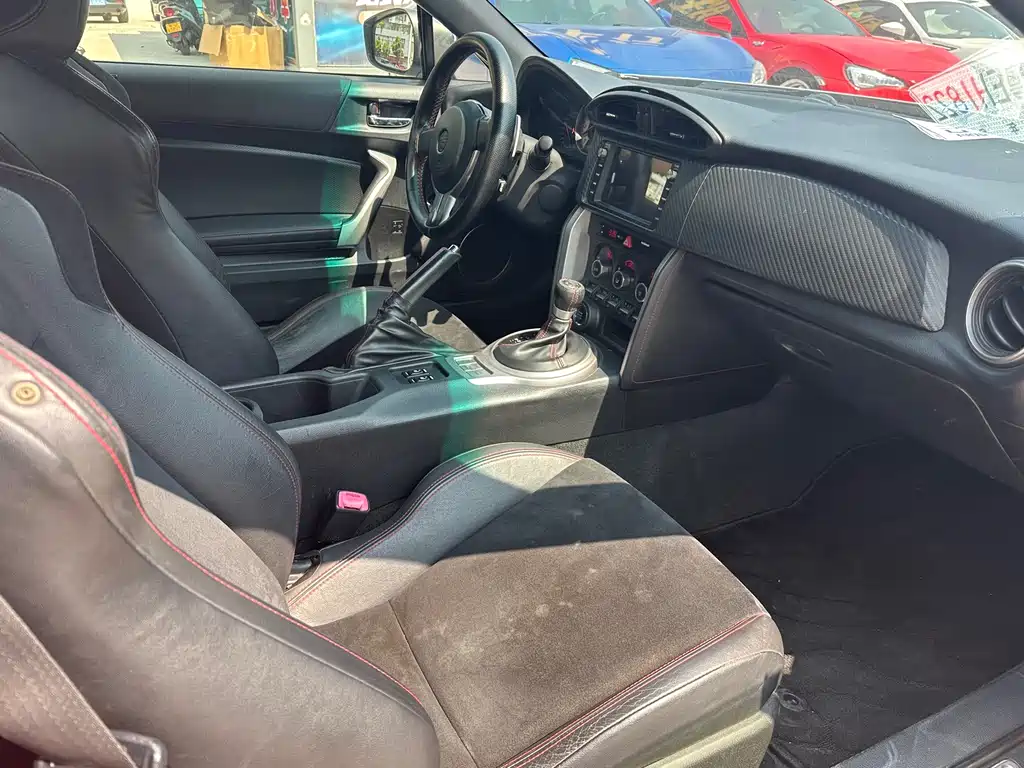 Toyota 86 — миниатюра 7