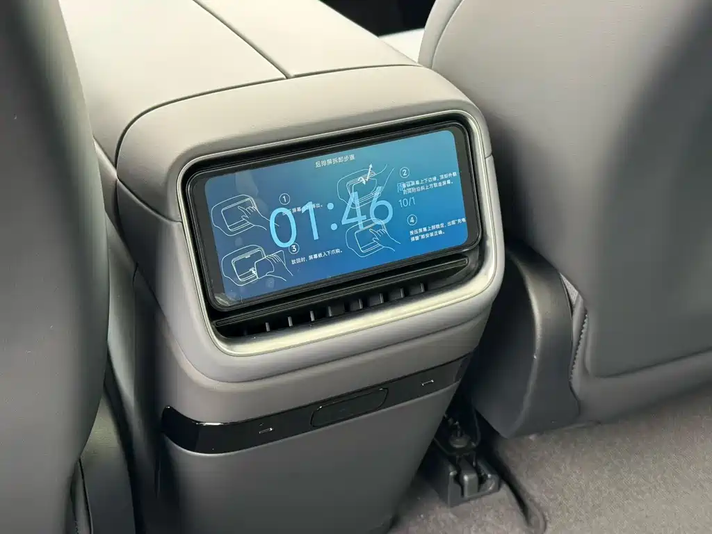 XIAOMI CAR XIAOMI YU7