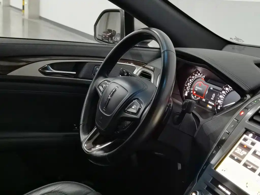 Lincoln MKZ — миниатюра 22