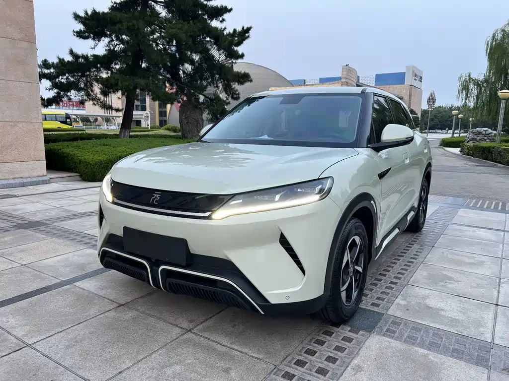 BYD Yuan UP — миниатюра 3