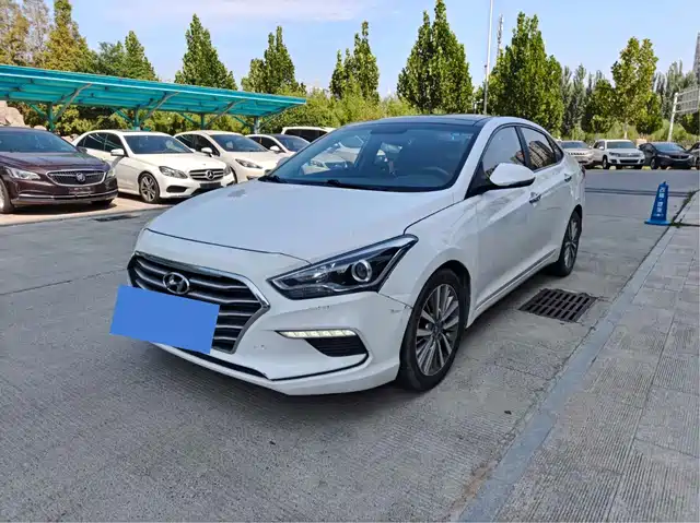 MODERN NAME PICTURE 2018