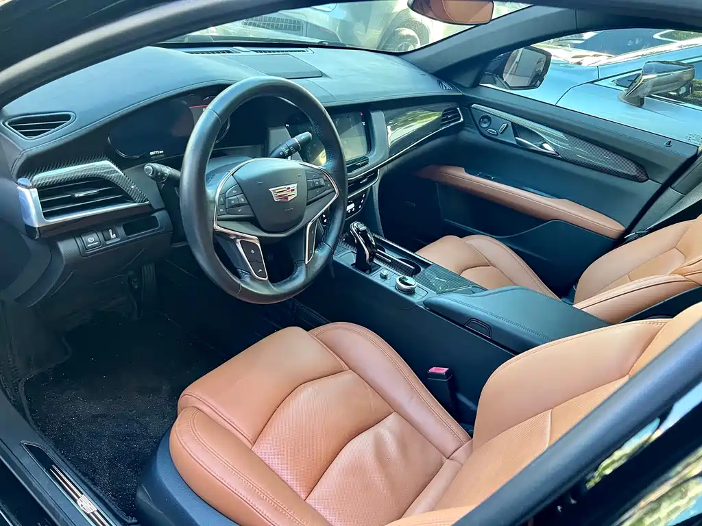 Cadillac CT6 — миниатюра 3
