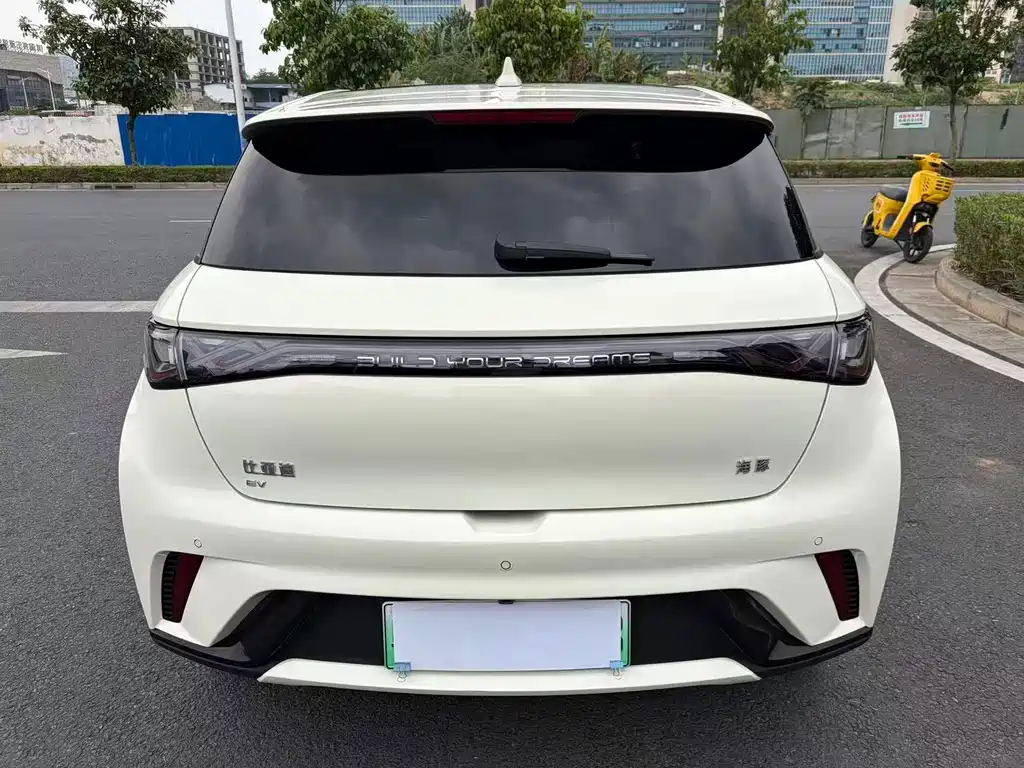 BYD Dolphin — миниатюра 5