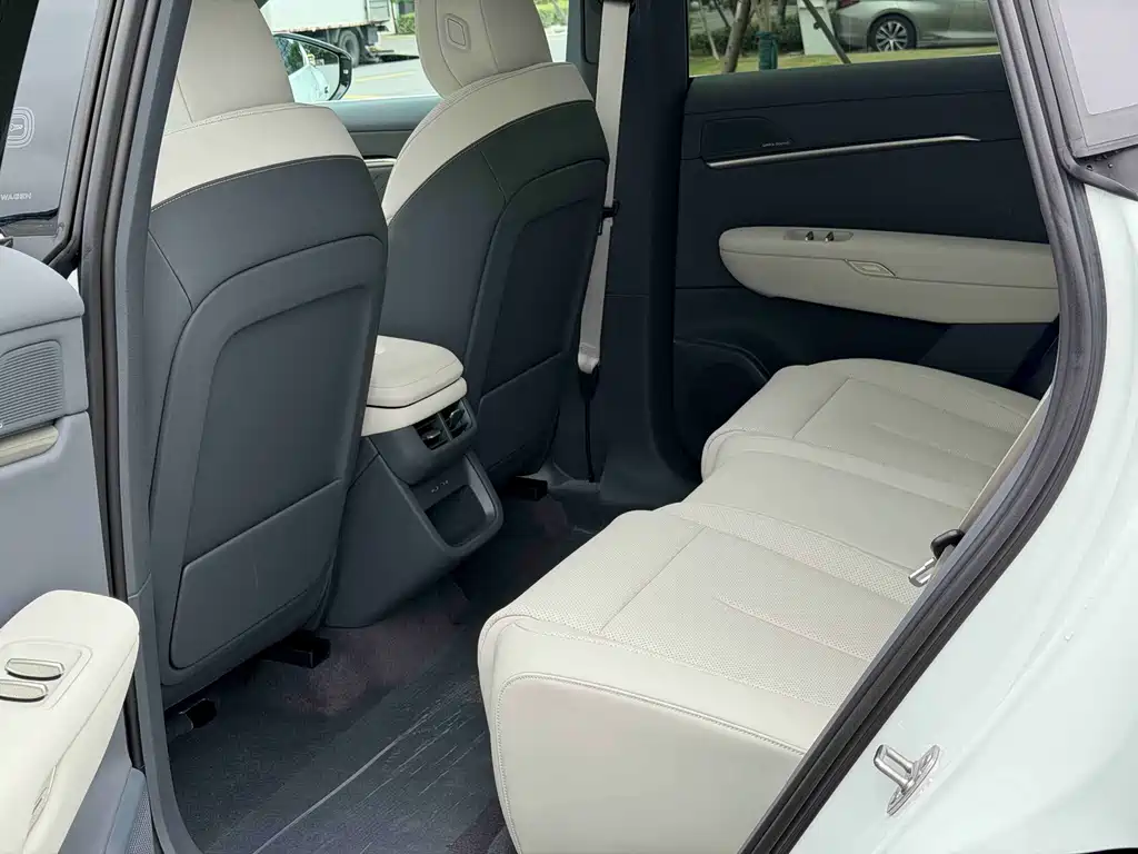 Volkswagen 与众08 — миниатюра 5