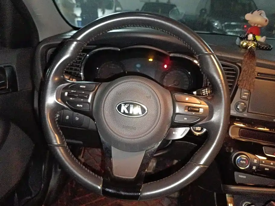 Kia K5 — миниатюра 15