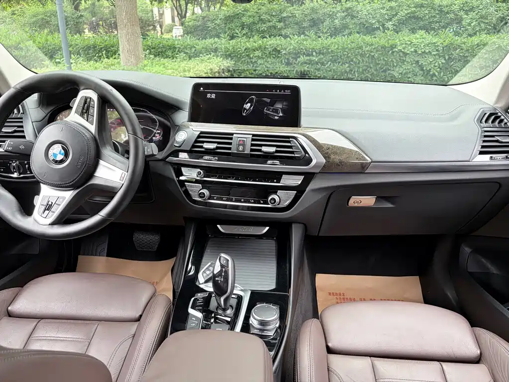 BMW X3 — миниатюра 7