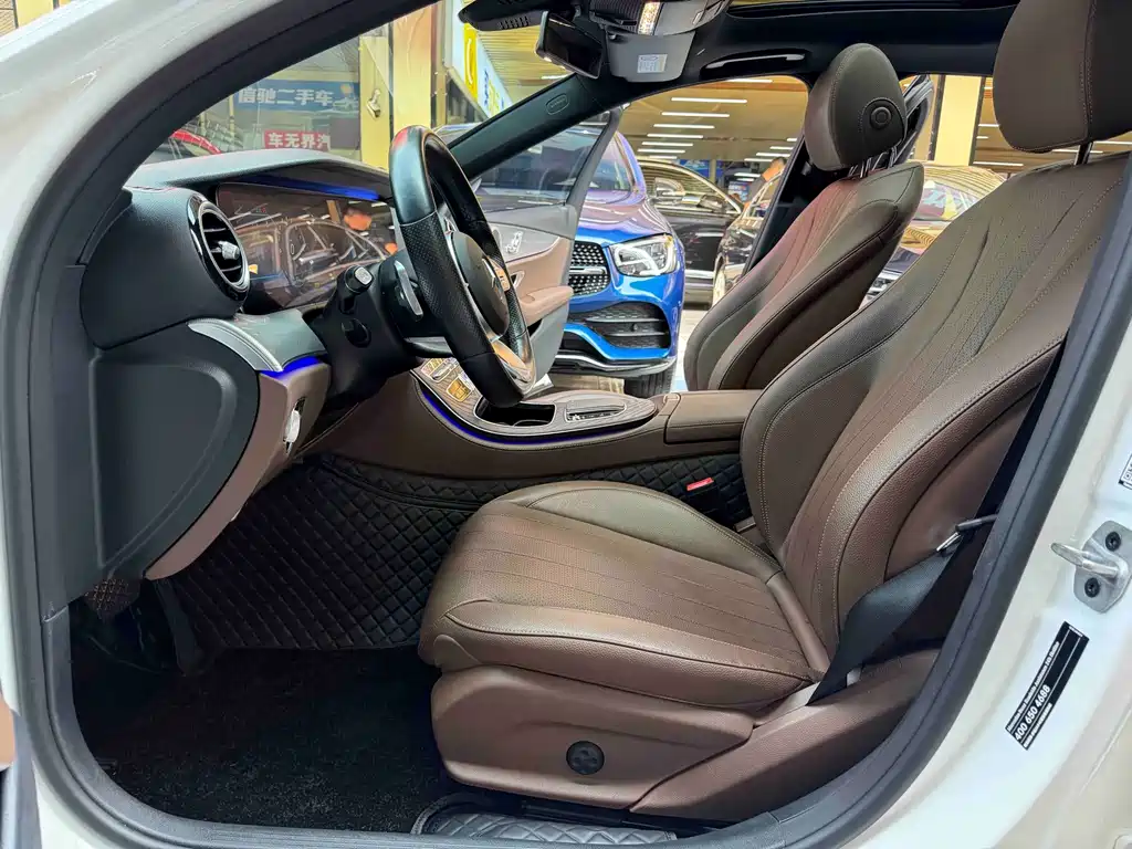 Mercedes-Benz E-Class (Import) — миниатюра 9