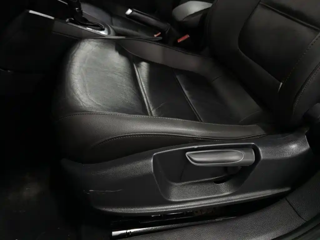 Volkswagen Sagitar — миниатюра 20