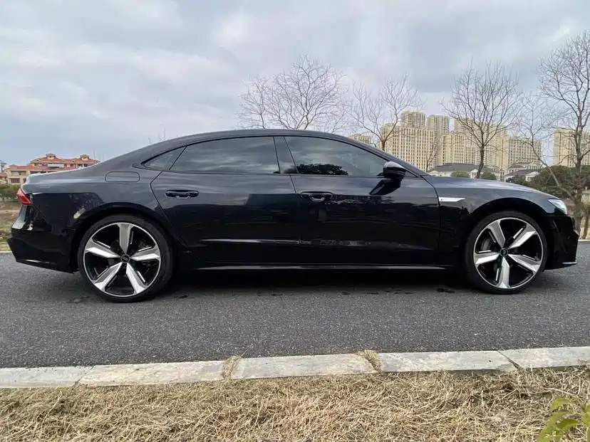 Audi A7L — миниатюра 4
