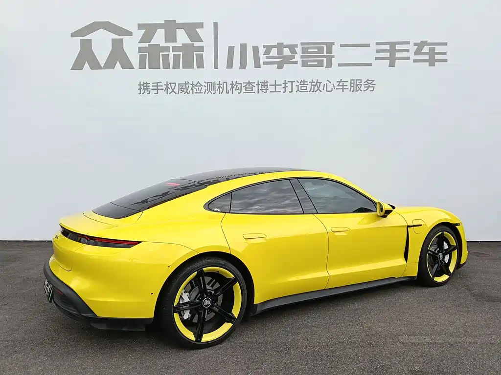Porsche Taycan — миниатюра 6