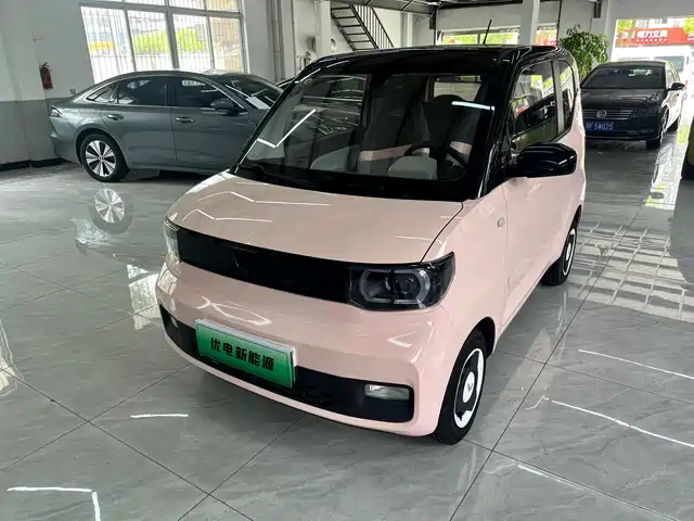 2022 Wuling Motors Hongguang Mini EV