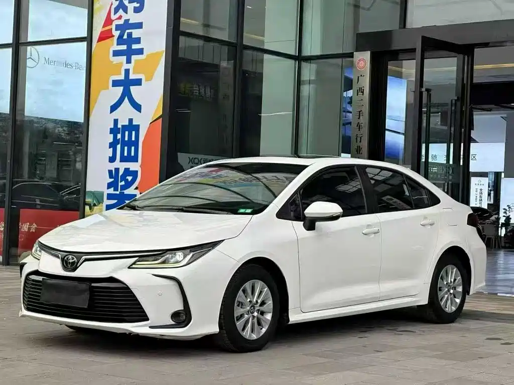 TOYOTA COROLLA