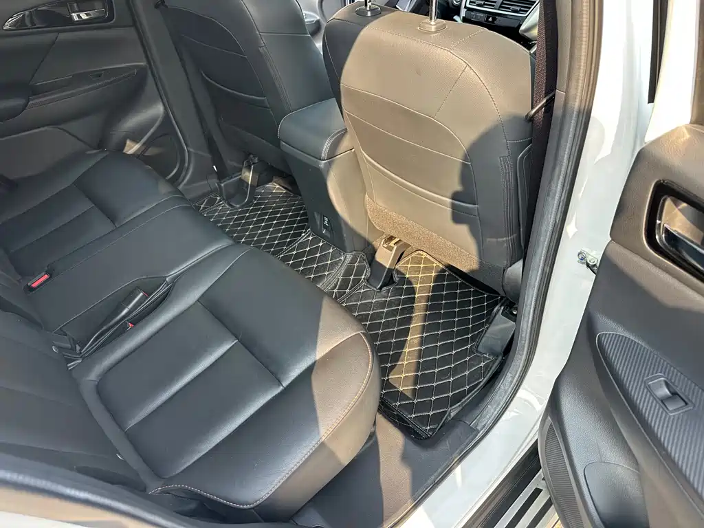 Mitsubishi Eclipse Cross — миниатюра 24