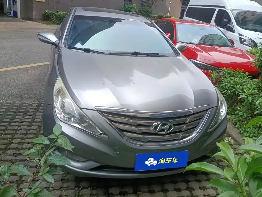 Hyundai Sonata — миниатюра 2