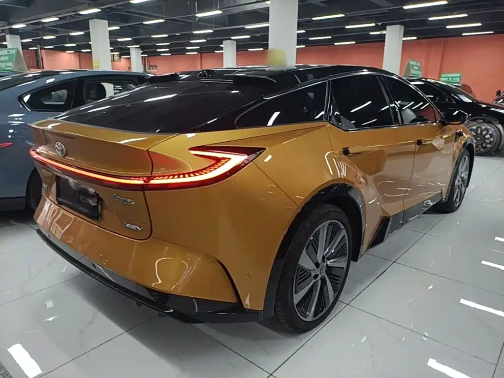 Toyota Toyota BZ5 — миниатюра 7