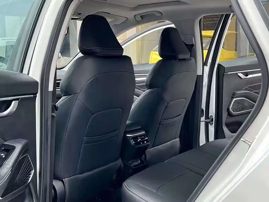 GEELY AUTOMOBILE EMGRAND