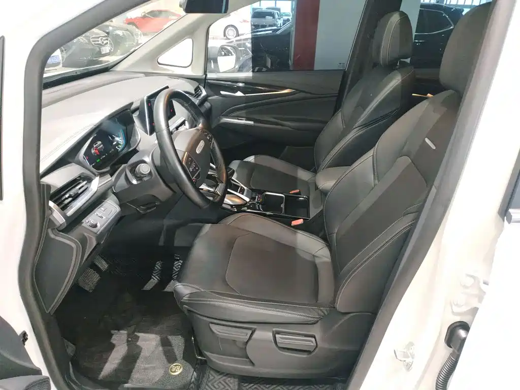 MAXUS Euniq 5 — миниатюра 15