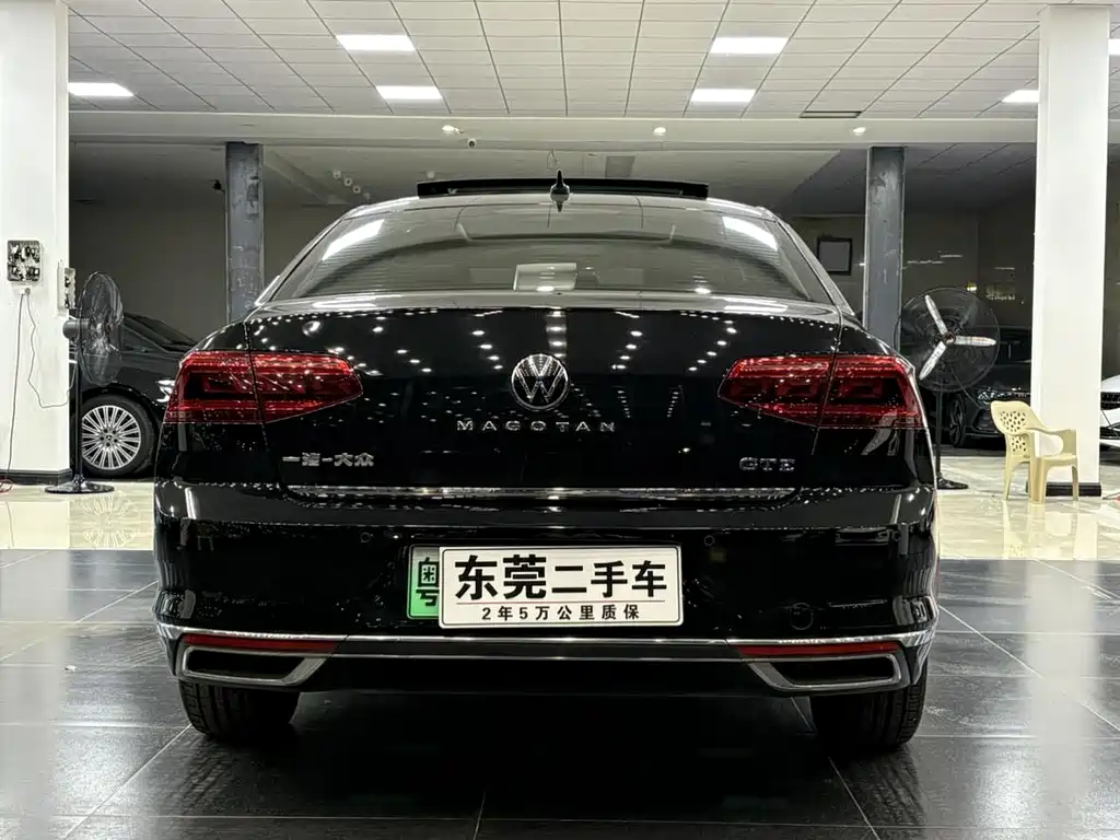 Volkswagen Magotan PHEV — миниатюра 8