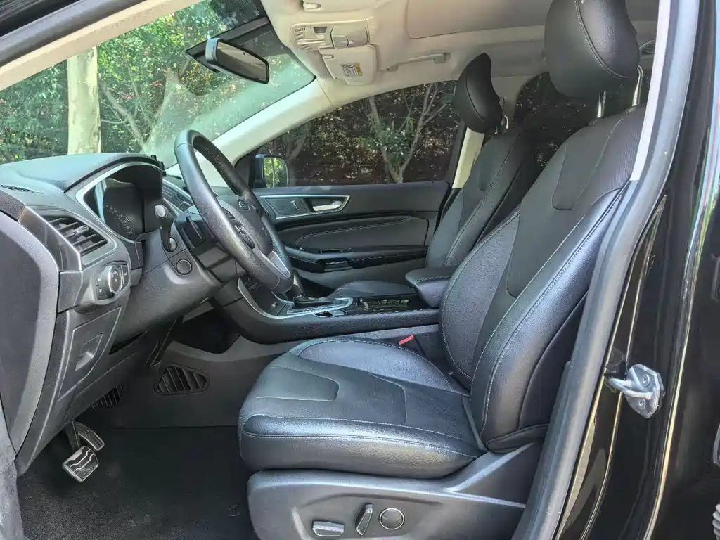 Ford Edge 2015 2.0T GTDi
