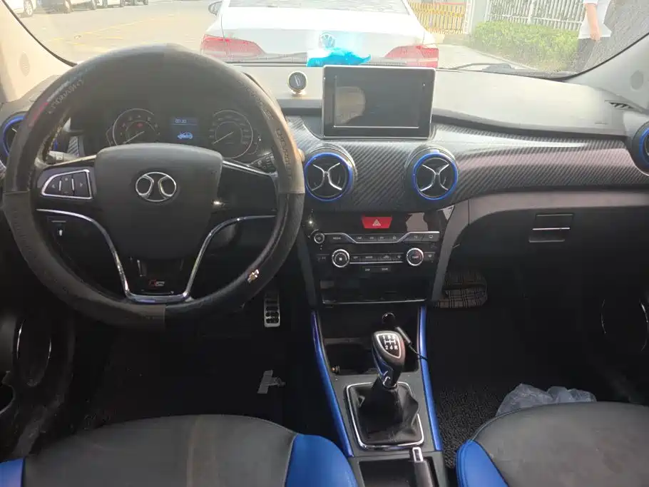 BAIC Senova X25 — миниатюра 12