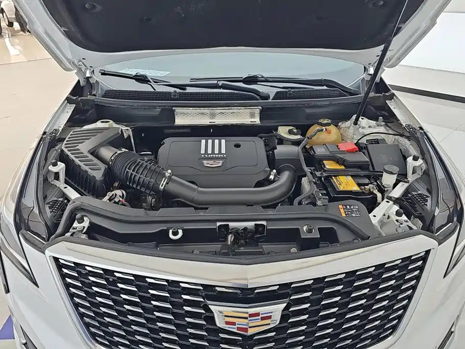 Cadillac XT5 — миниатюра 10