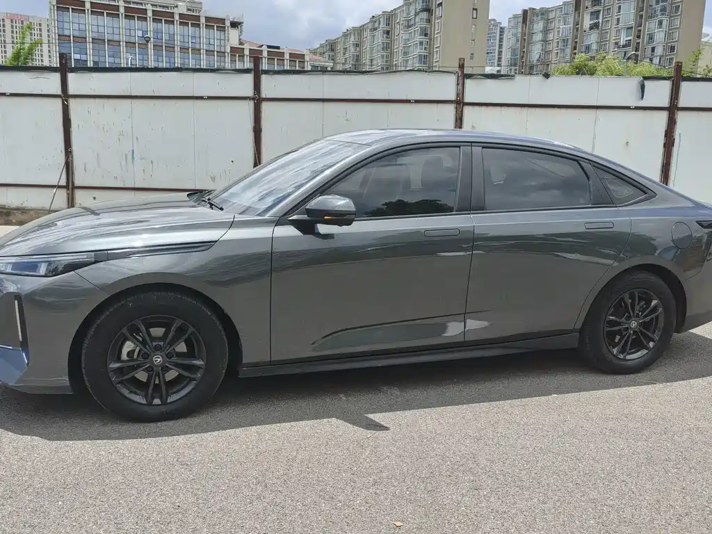Changan Yida — миниатюра 17