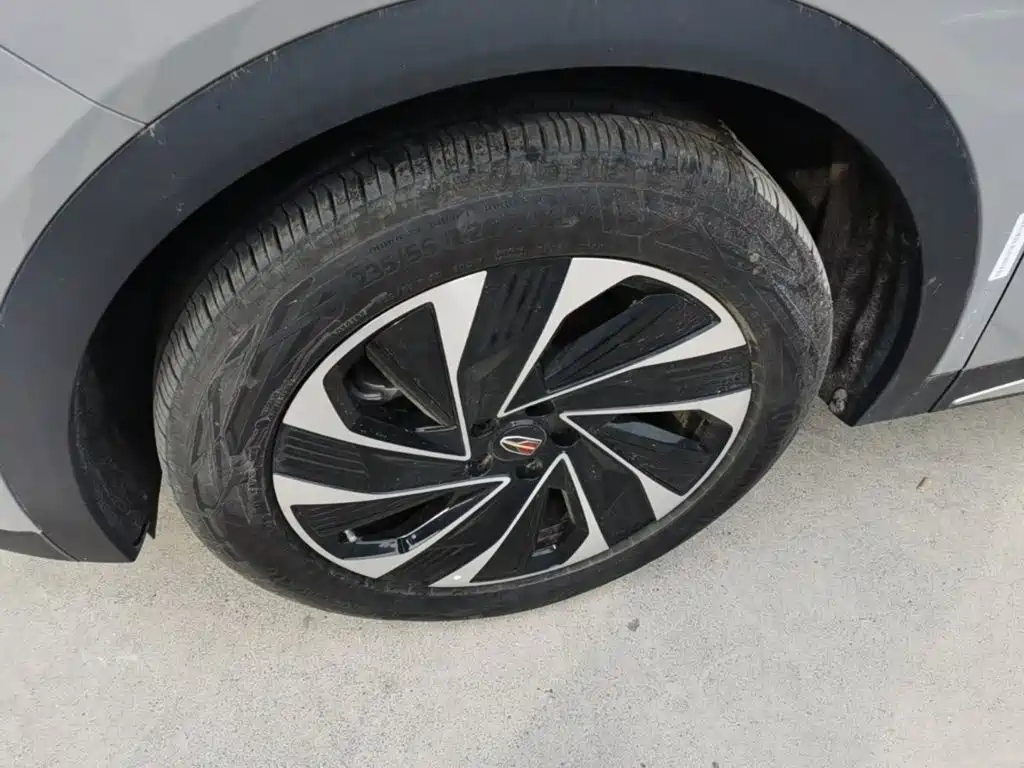 Hongqi Hongqi HS7 PHEV — миниатюра 23