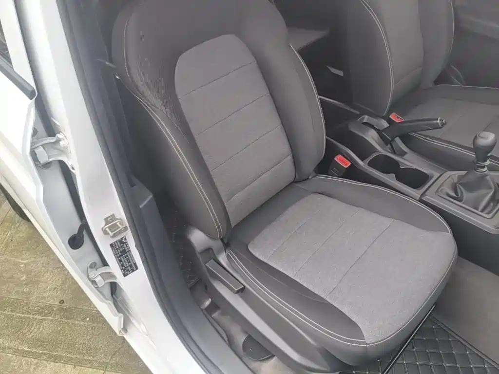 Wuling Hongguang PLUS — миниатюра 25