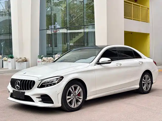 MERCEDES BENZ C CLASS